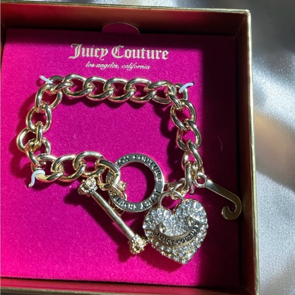 Juicy Couture Gold Heart & Logo Charm Chain Bracelet - Picture 3 of 3